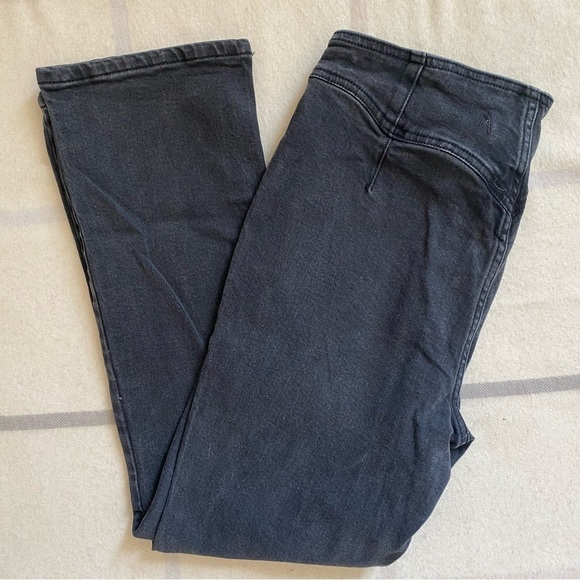 We The Free High Rise Button Fly Jeans Black Denim Women’s Size 29 - Picture 12 of 12